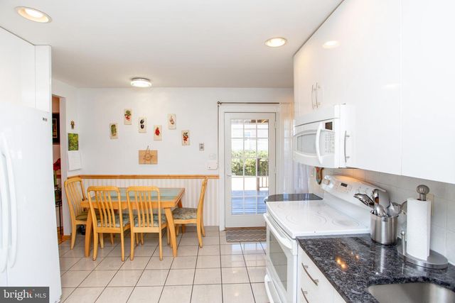 48 HERSHEL ST, Feasterville Trevose, PA 19053