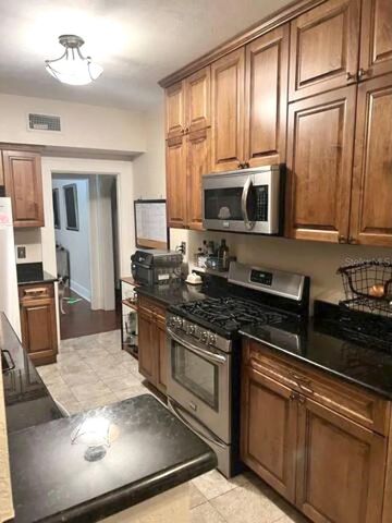 3001 3RD AVENUE N, St Petersburg, FL 33713