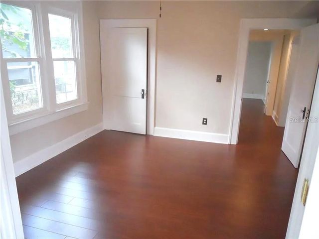 3001 3RD AVENUE N, St Petersburg, FL 33713