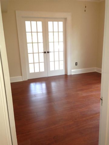 3001 3RD AVENUE N, St Petersburg, FL 33713