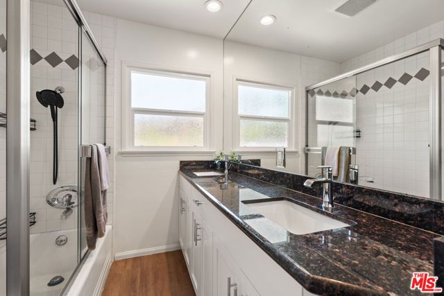 6538 De Celis Place, Los Angeles, CA 91406
