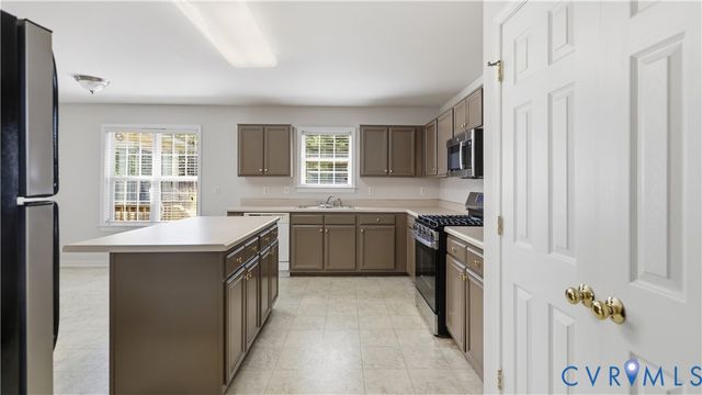 6931 Staunton Ave, Henrico, VA 23226