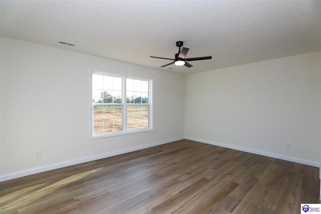 838 Otter Creek Road, Vine Grove, KY 40175