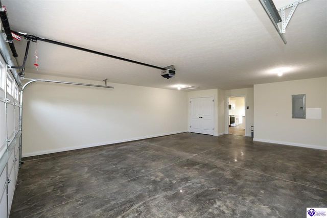 838 Otter Creek Road, Vine Grove, KY 40175