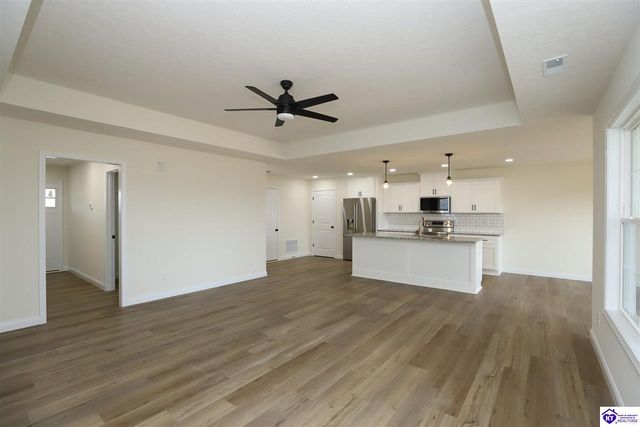 838 Otter Creek Road, Vine Grove, KY 40175