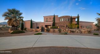 9770 Desert Mirage Drive, Las Cruces, NM 88011