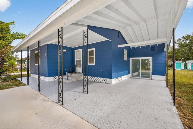 5801 MAGNOLIA STREET N, St Petersburg, FL 33703