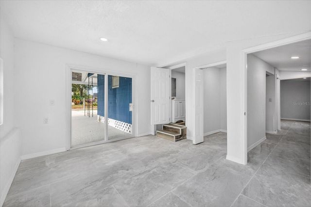 5801 MAGNOLIA STREET N, St Petersburg, FL 33703