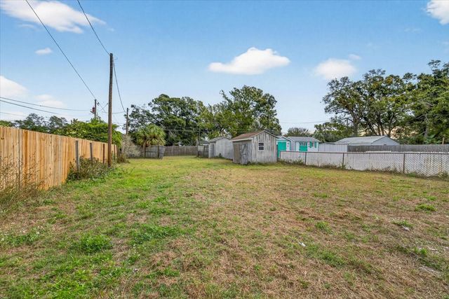 5801 MAGNOLIA STREET N, St Petersburg, FL 33703