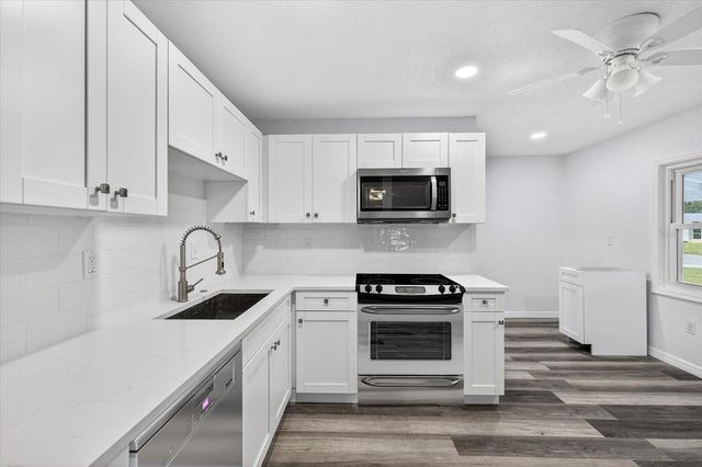 5801 MAGNOLIA STREET N, St Petersburg, FL 33703