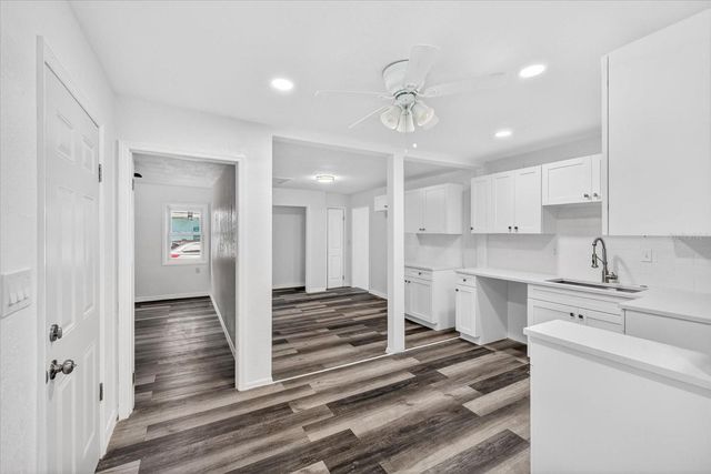 5801 MAGNOLIA STREET N, St Petersburg, FL 33703