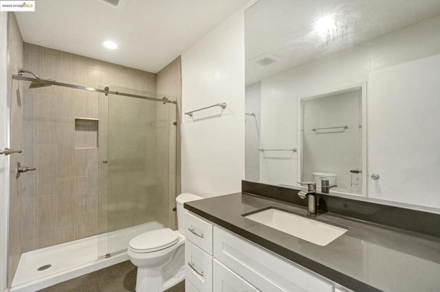 1140 E 22nd Street, Oakland, CA 94606