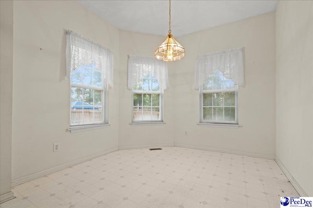 1374 Chandler Circle, Florence, SC 29505