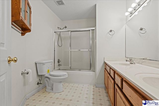 1374 Chandler Circle, Florence, SC 29505