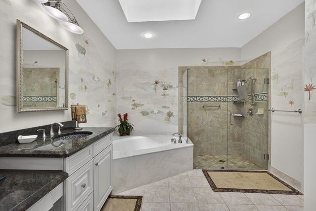 216 Eagleton Lake Boulevard, Palm Beach Gardens, FL 33418