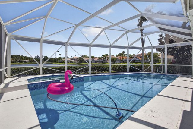 216 Eagleton Lake Boulevard, Palm Beach Gardens, FL 33418