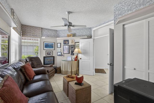 216 Eagleton Lake Boulevard, Palm Beach Gardens, FL 33418