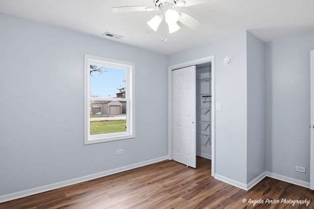 5205 N Lake Street, Mchenry, IL 60050