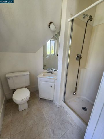 433 Gilger Ave, Martinez, CA 94553