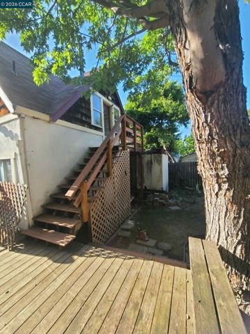 433 Gilger Ave, Martinez, CA 94553