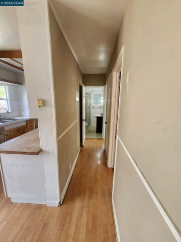 433 Gilger Ave, Martinez, CA 94553