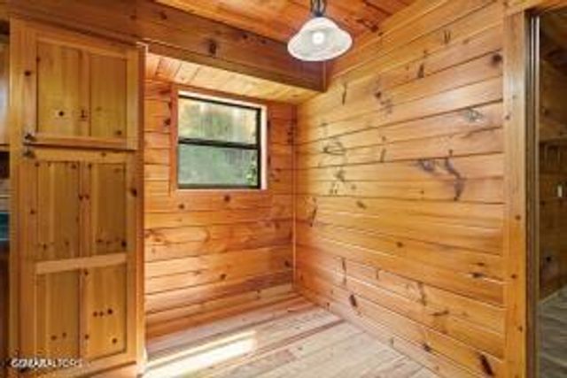 1120 Sharp Road, Sevierville, TN 37876