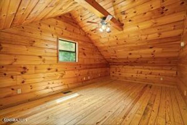 1120 Sharp Road, Sevierville, TN 37876