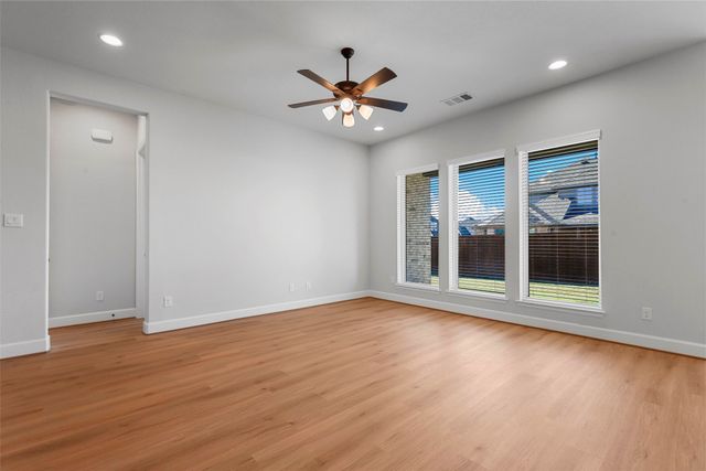 1824 Buckeye Lane, Mansfield, TX 76063