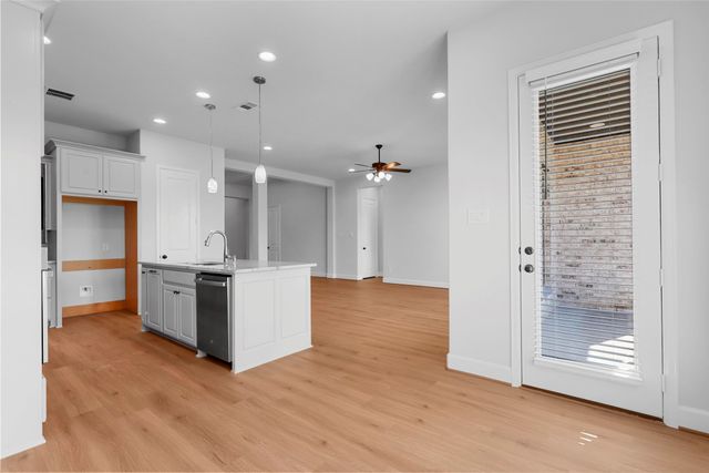 1824 Buckeye Lane, Mansfield, TX 76063