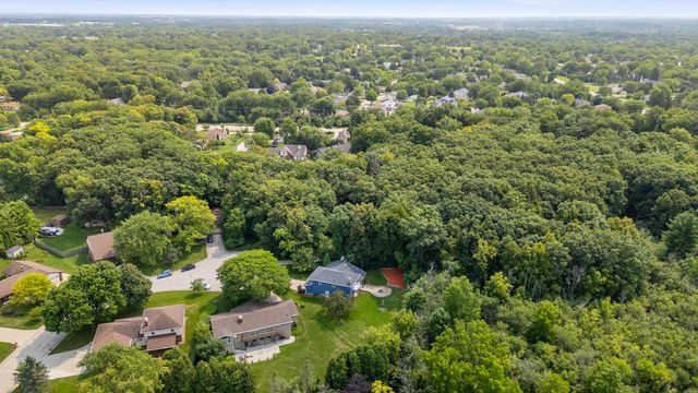 5377 S 48th STREET, Greenfield, WI 53220