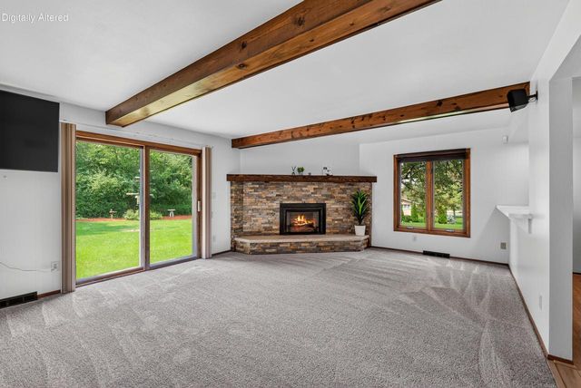 5377 S 48th STREET, Greenfield, WI 53220