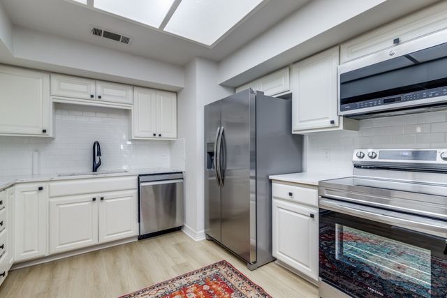 5200 Keller Springs Road 317, Dallas, TX 75248