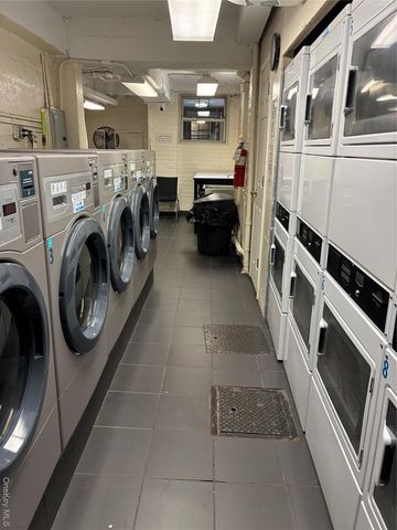 1430 Thieriot Avenue 5L, Bronx, NY 10460