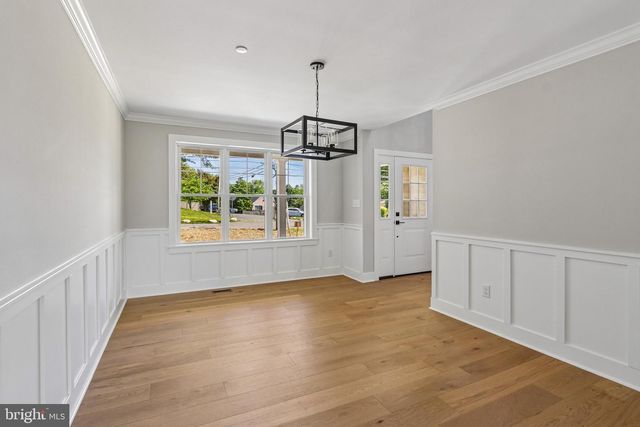 218 4TH AVE, Newtown Square, PA 19073
