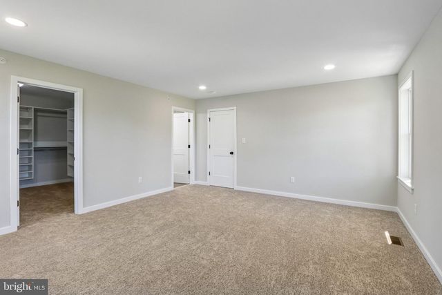 218 4TH AVE, Newtown Square, PA 19073