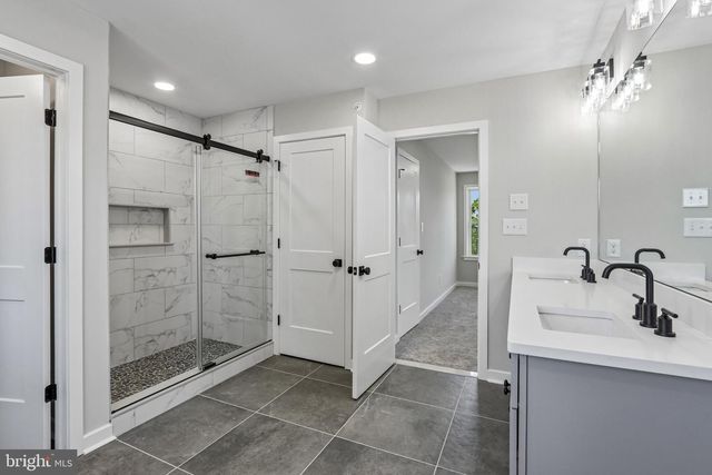 218 4TH AVE, Newtown Square, PA 19073
