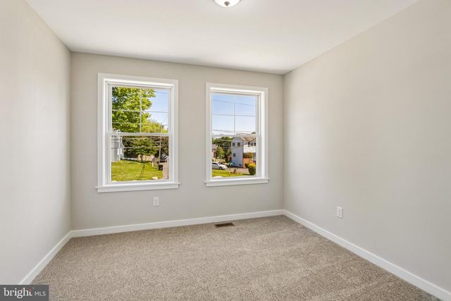 218 4TH AVE, Newtown Square, PA 19073