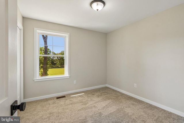 218 4TH AVE, Newtown Square, PA 19073