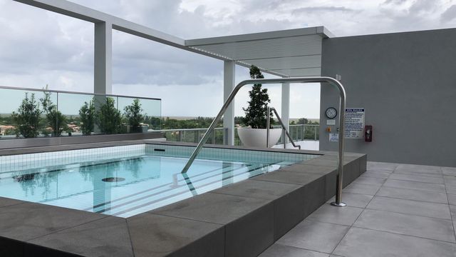 2000 Metropica Way 1609, Sunrise, FL 33323