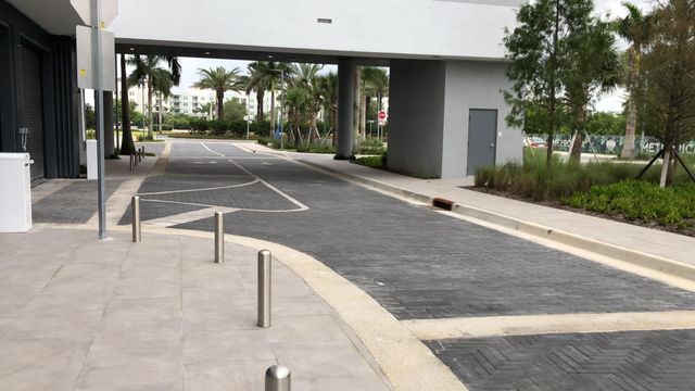 2000 Metropica Way 1609, Sunrise, FL 33323