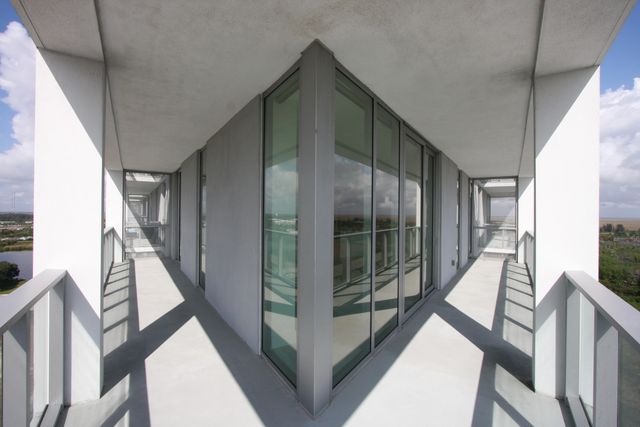 2000 Metropica Way 1609, Sunrise, FL 33323