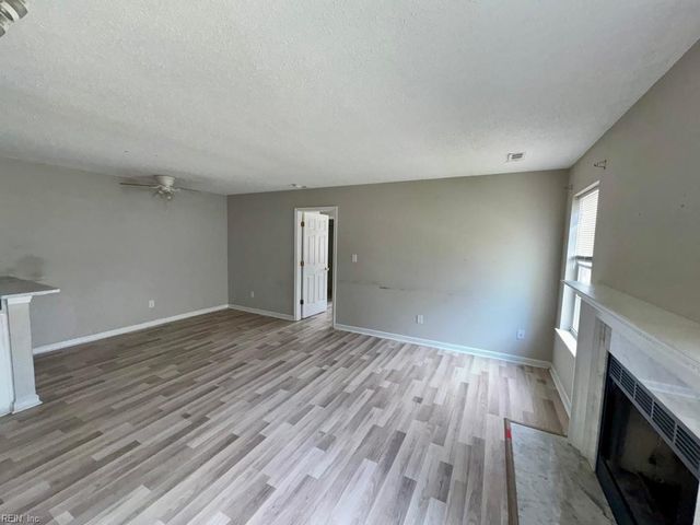 42 Cooper DR, Portsmouth, VA 23702