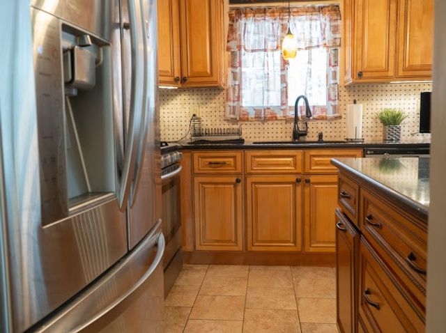 209 Cypress Hill Drive, Penn Hills, PA 15235