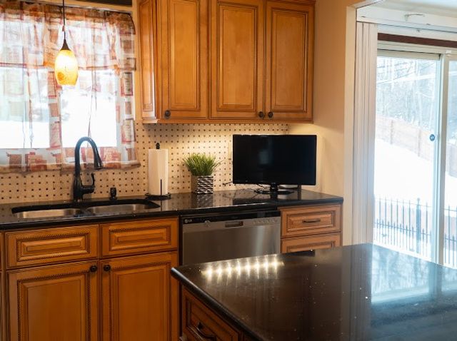 209 Cypress Hill Drive, Penn Hills, PA 15235