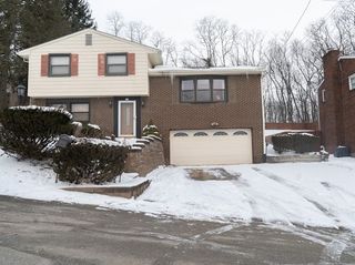209 Cypress Hill Drive, Penn Hills, PA 15235