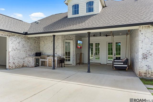 34435 Quarter Horse Ln, Walker, LA 70785