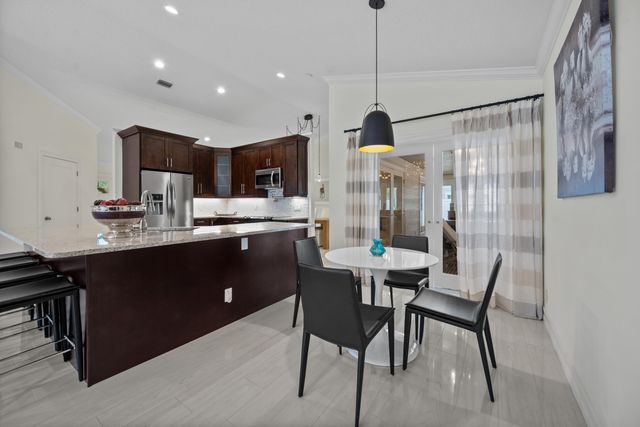 13741 Sheffield Street, Wellington, FL 33414