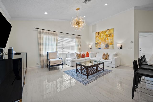 13741 Sheffield Street, Wellington, FL 33414