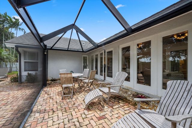 13741 Sheffield Street, Wellington, FL 33414