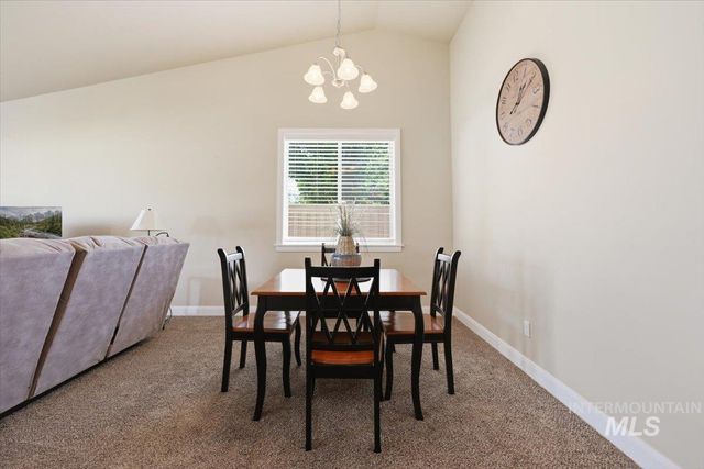 5020 W Los Flores St, Meridian, ID 83646